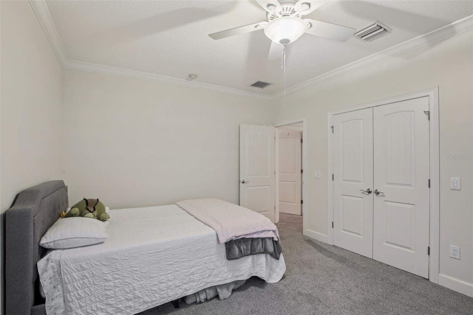 Image 61 of 77 For 15929 Ternglade Drive