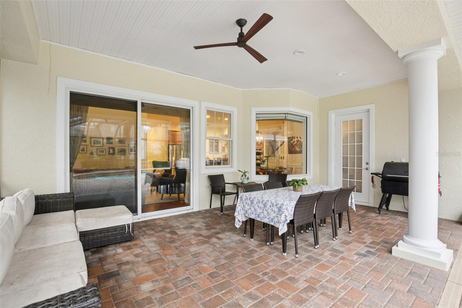 Image 69 of 77 For 15929 Ternglade Drive