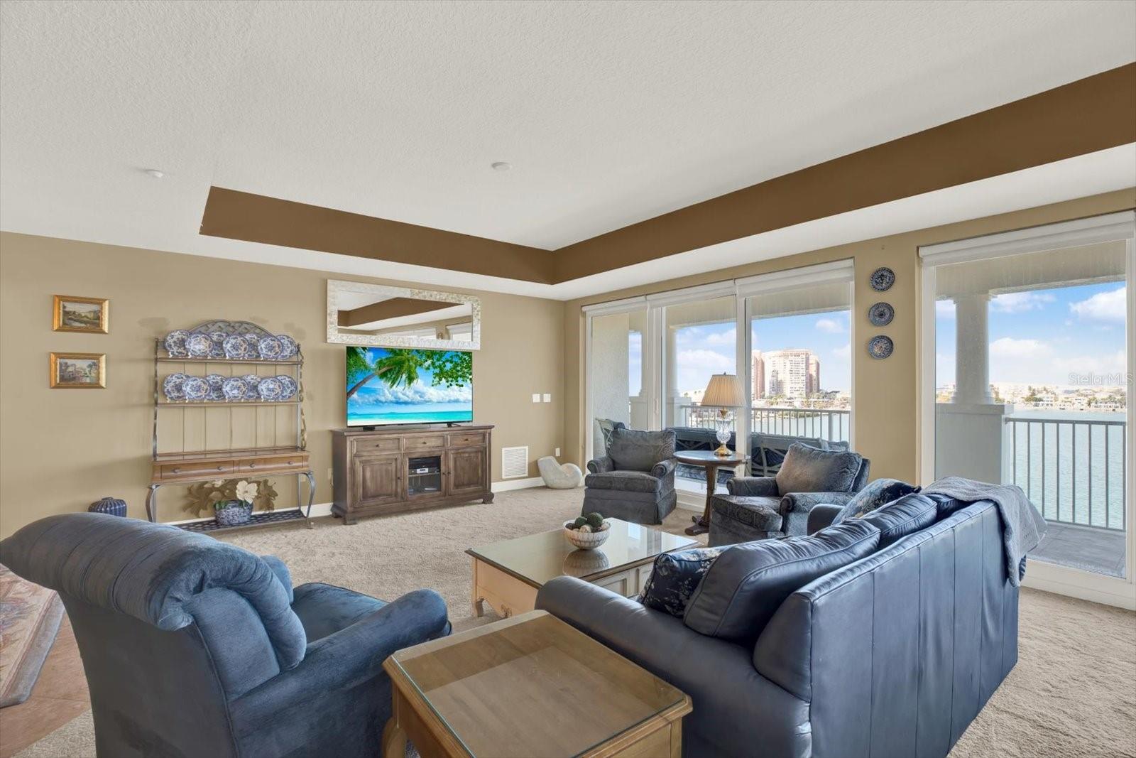 Image 4 of 44 For 17745 Gulf Boulevard 604