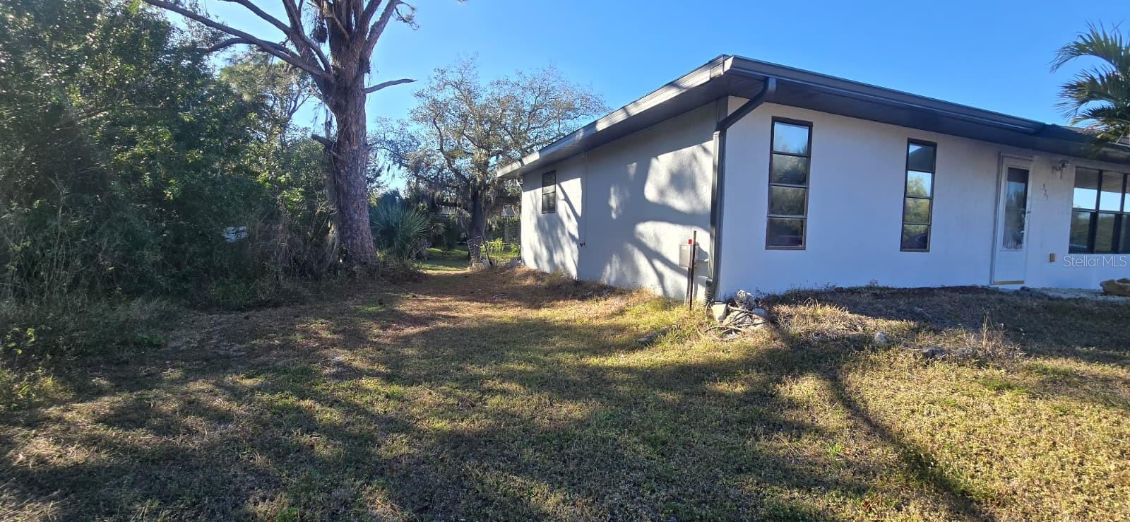 Image 13 of 13 For 525 Altoona Street Nw