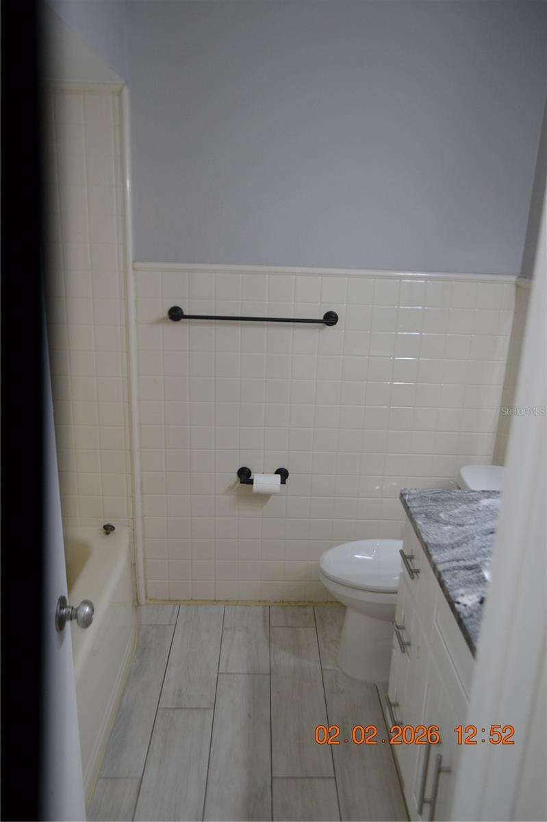 Image 10 of 19 For 6204 Knights Griffin Road