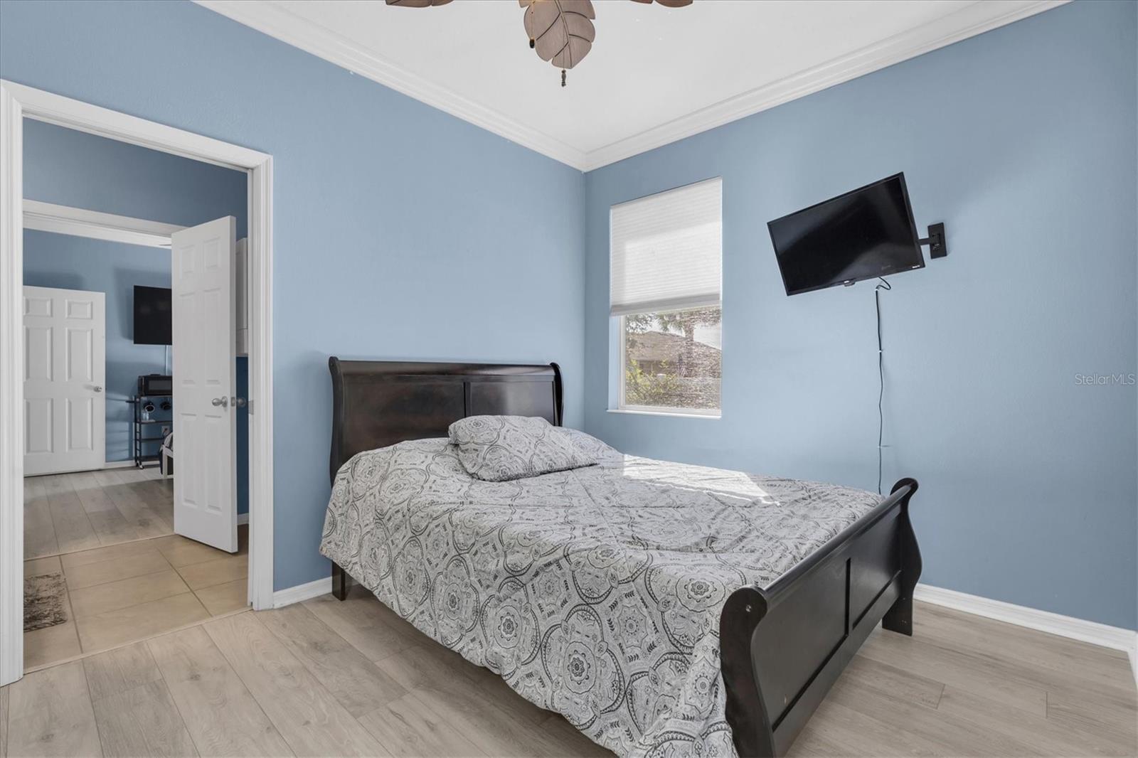 Image 26 of 46 For 10223 Caraway Spice Avenue