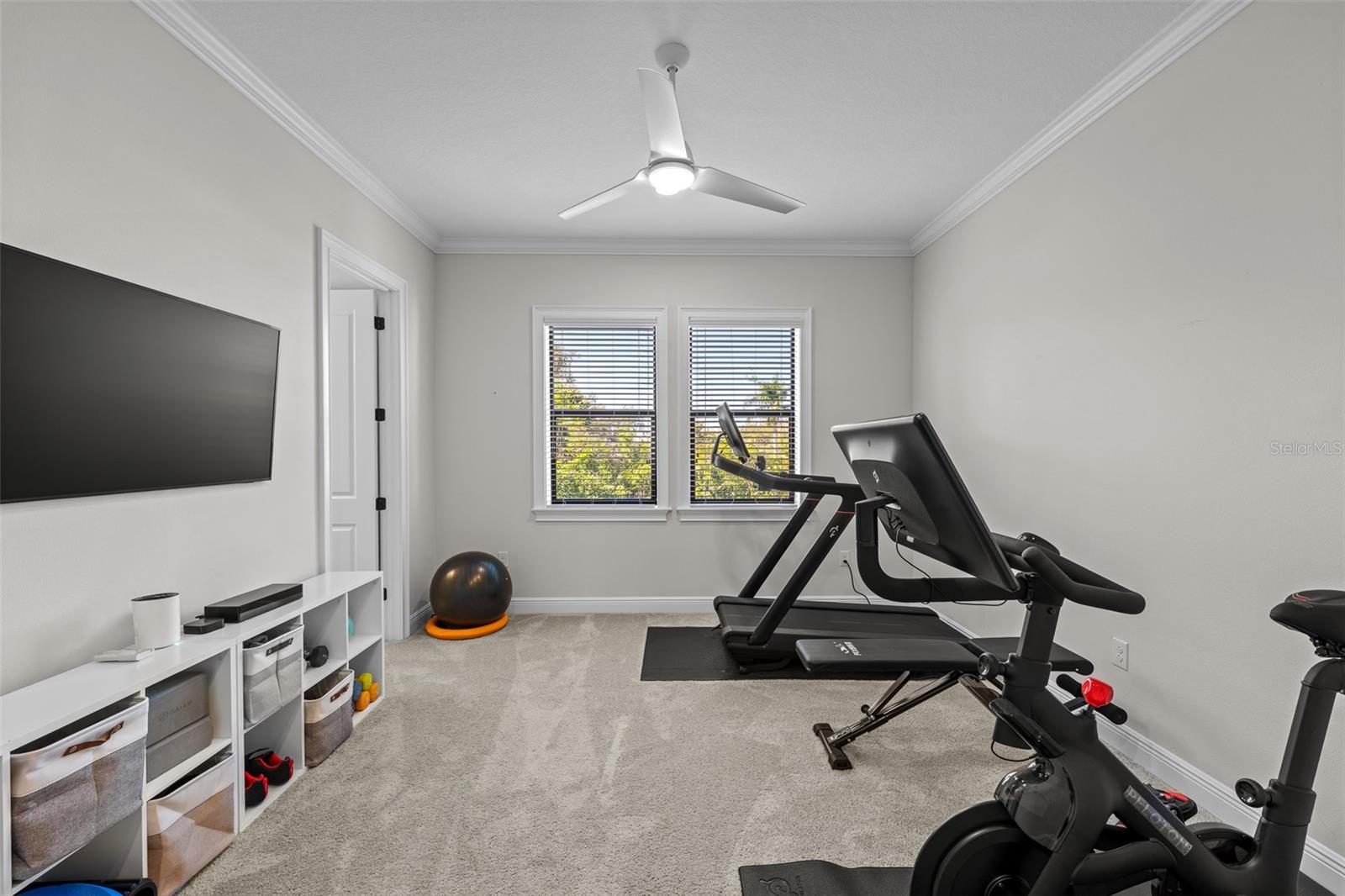 Image 29 of 55 For 478 Bosphorous Avenue