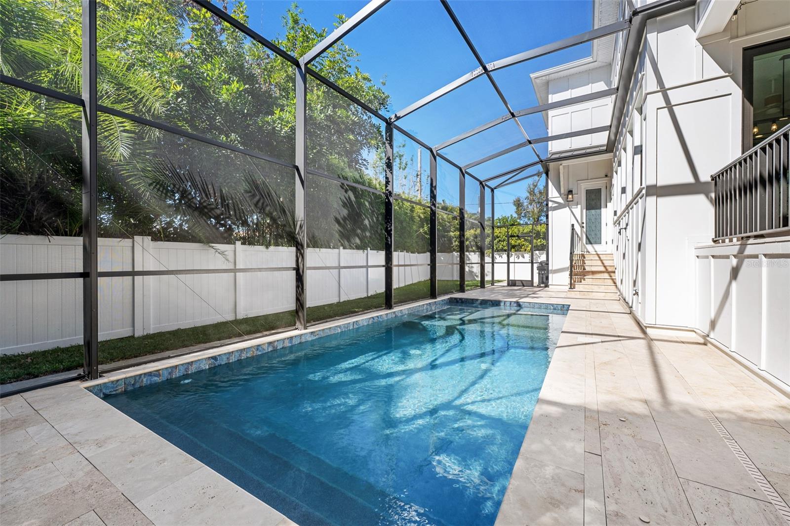 Image 44 of 55 For 478 Bosphorous Avenue