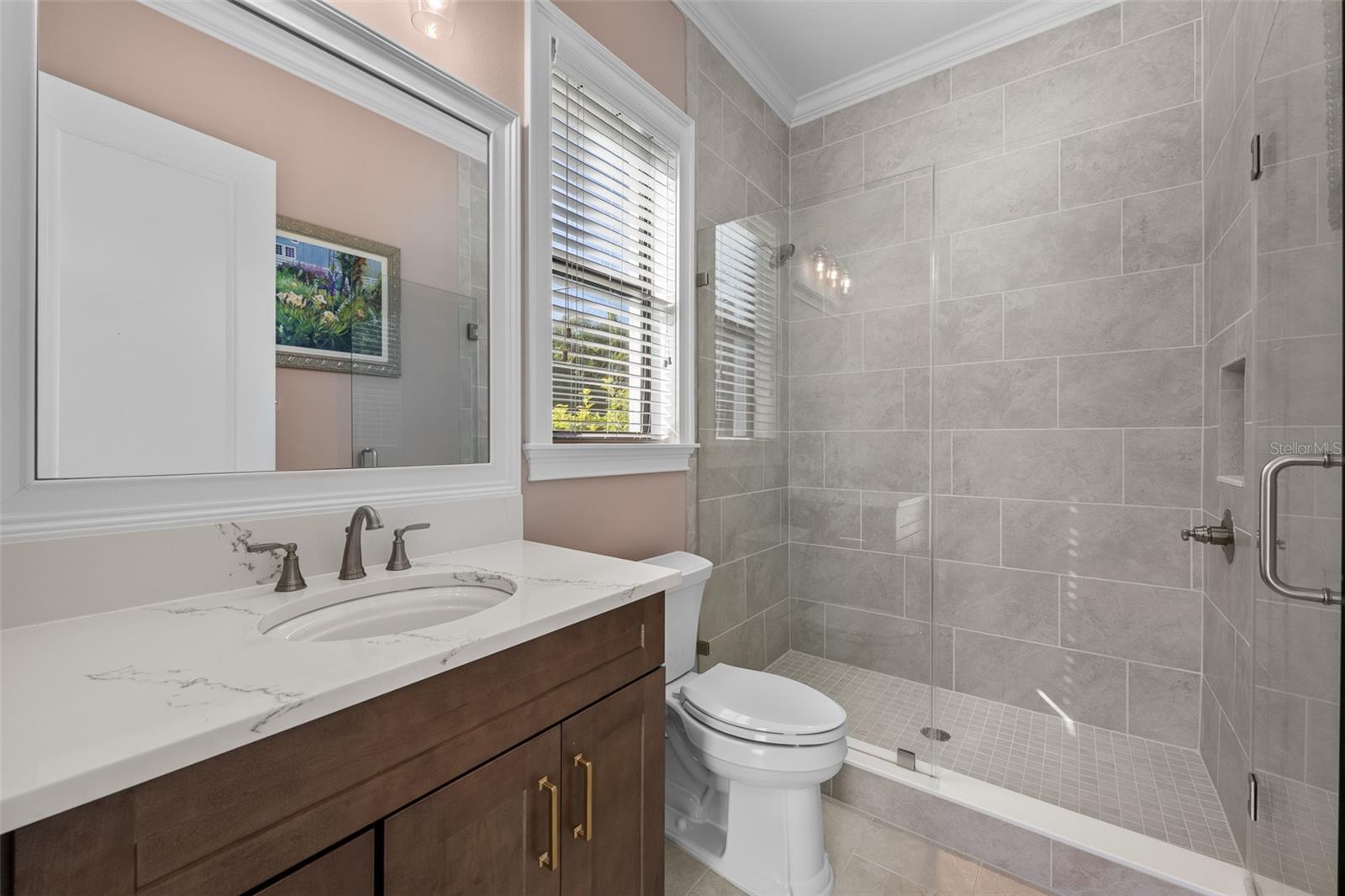 Image 47 of 55 For 478 Bosphorous Avenue