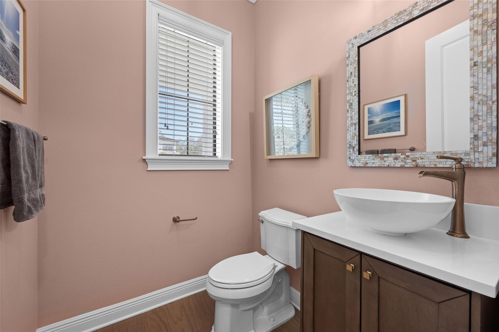 Image 9 of 55 For 478 Bosphorous Avenue