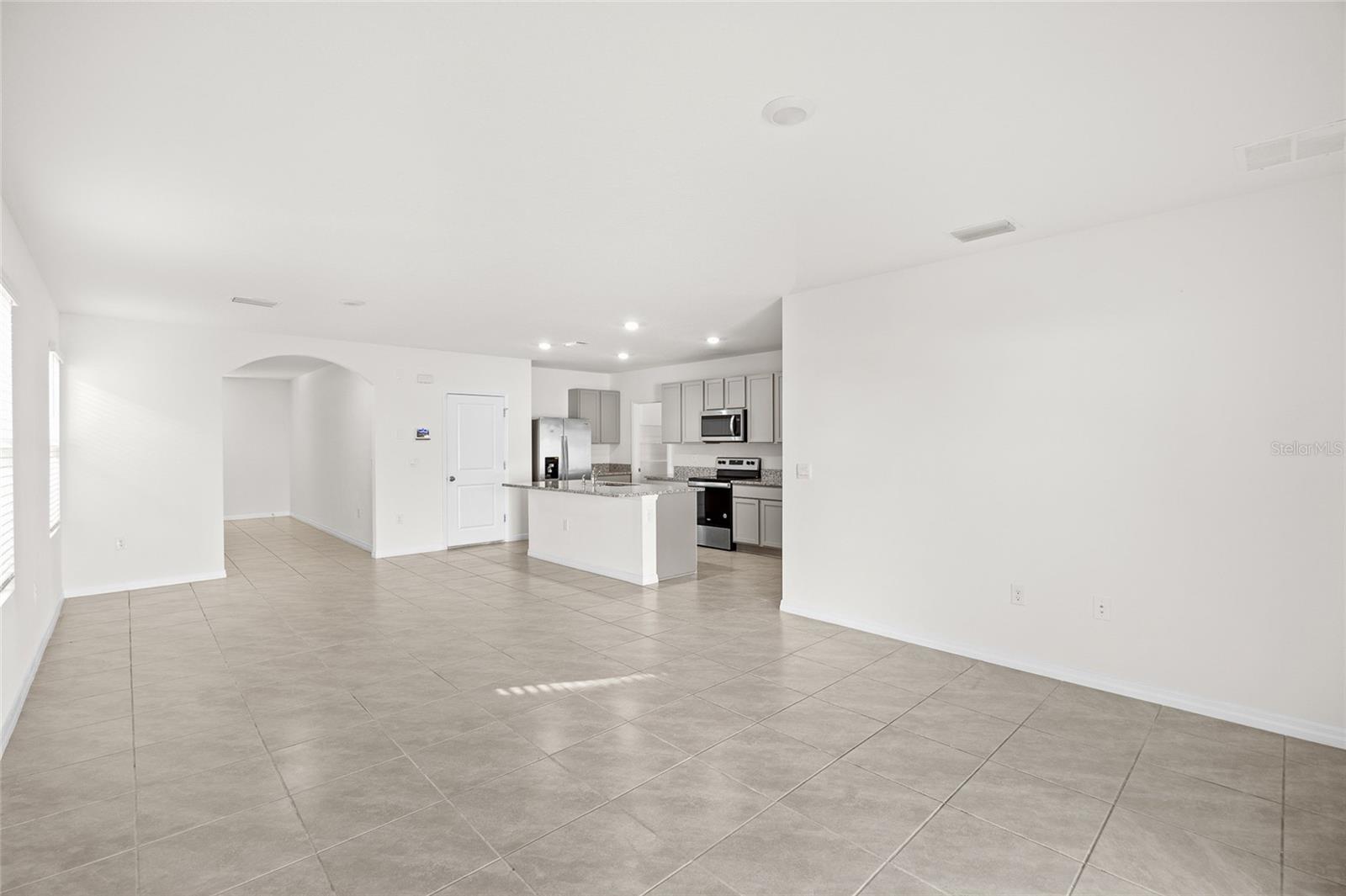 Image 10 of 52 For 9176 Forge Breeze Loop