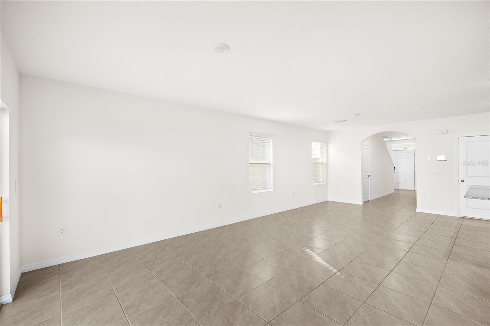 Image 17 of 52 For 9176 Forge Breeze Loop