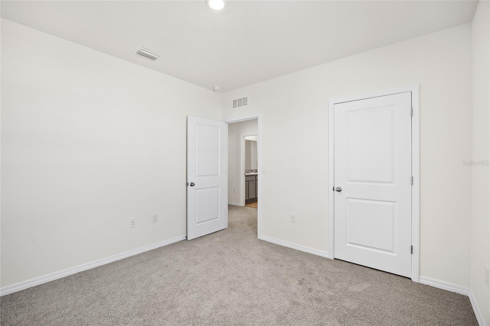 Image 31 of 52 For 9176 Forge Breeze Loop