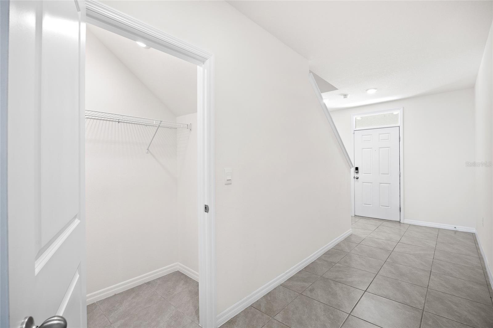 Image 7 of 52 For 9176 Forge Breeze Loop