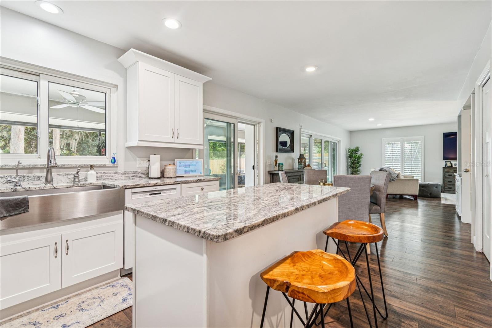 Image 12 of 71 For 11713 Phoenix Circle