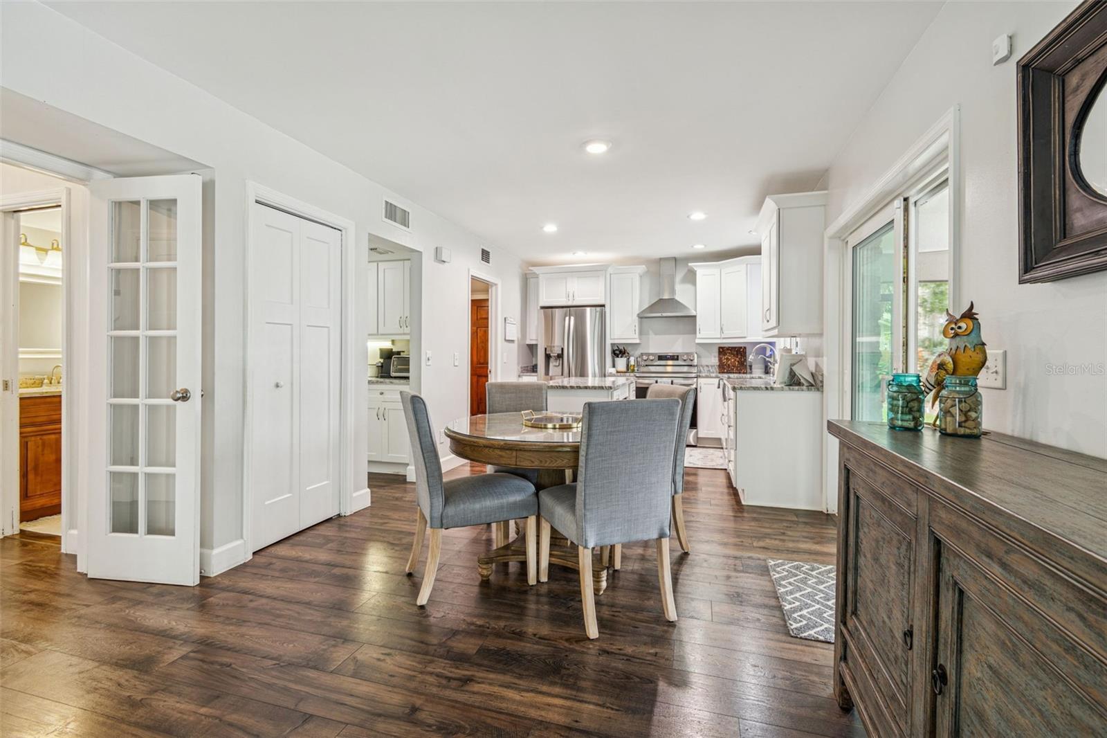 Image 15 of 71 For 11713 Phoenix Circle