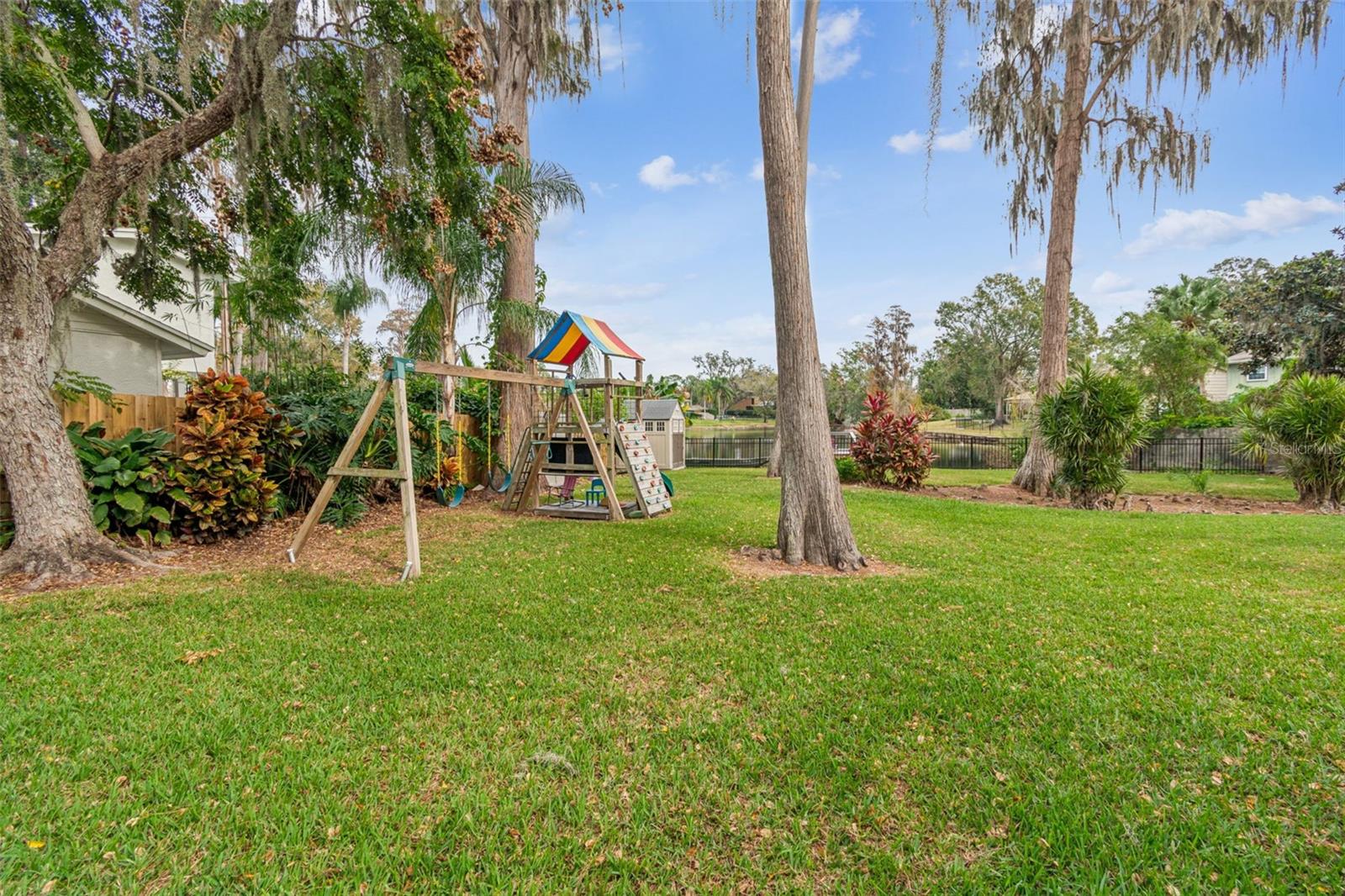 Image 42 of 71 For 11713 Phoenix Circle