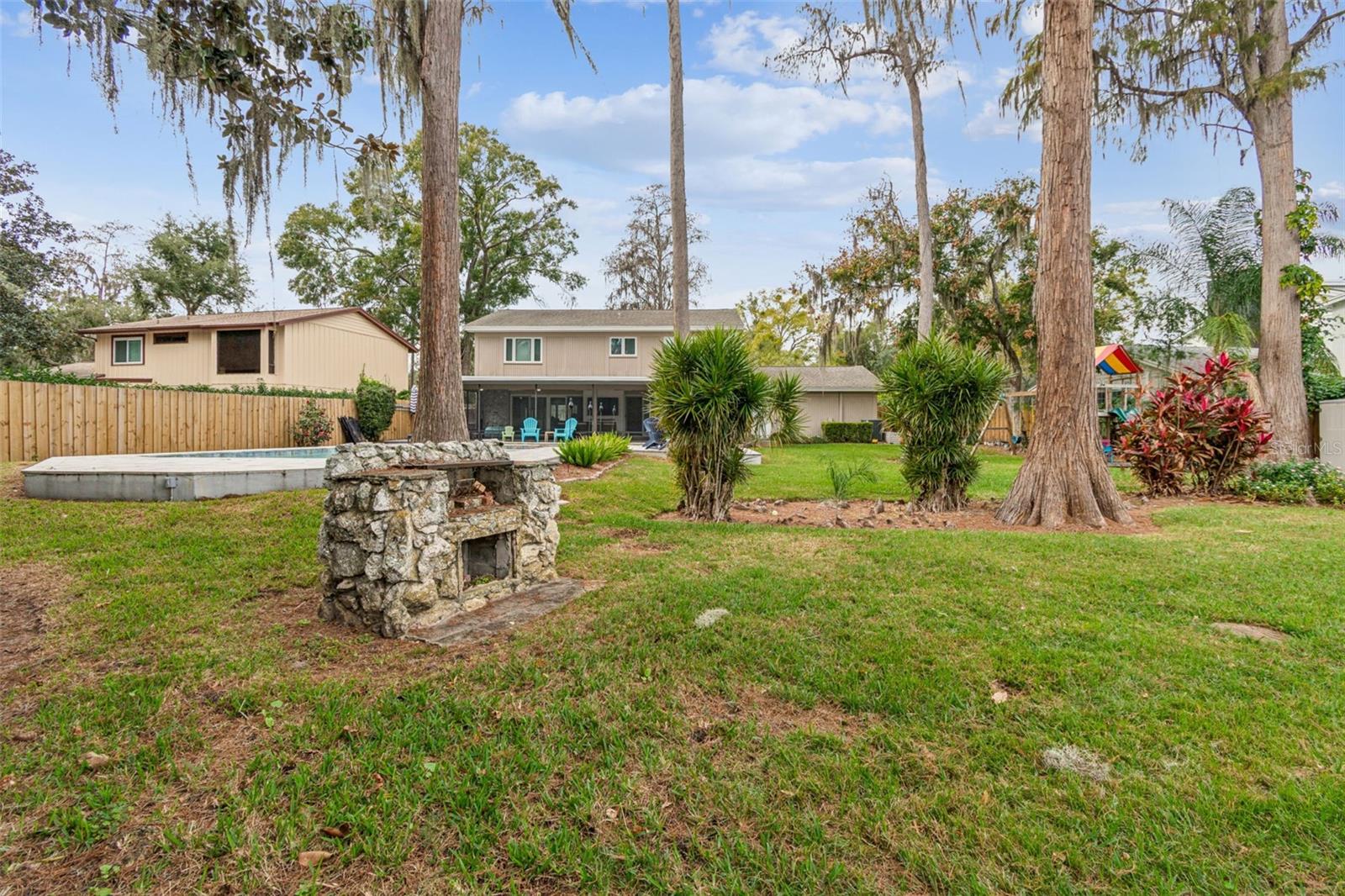 Image 52 of 71 For 11713 Phoenix Circle