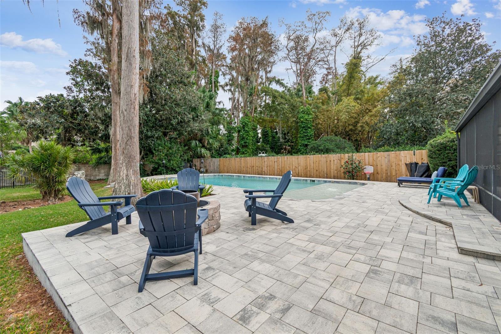 Image 59 of 71 For 11713 Phoenix Circle