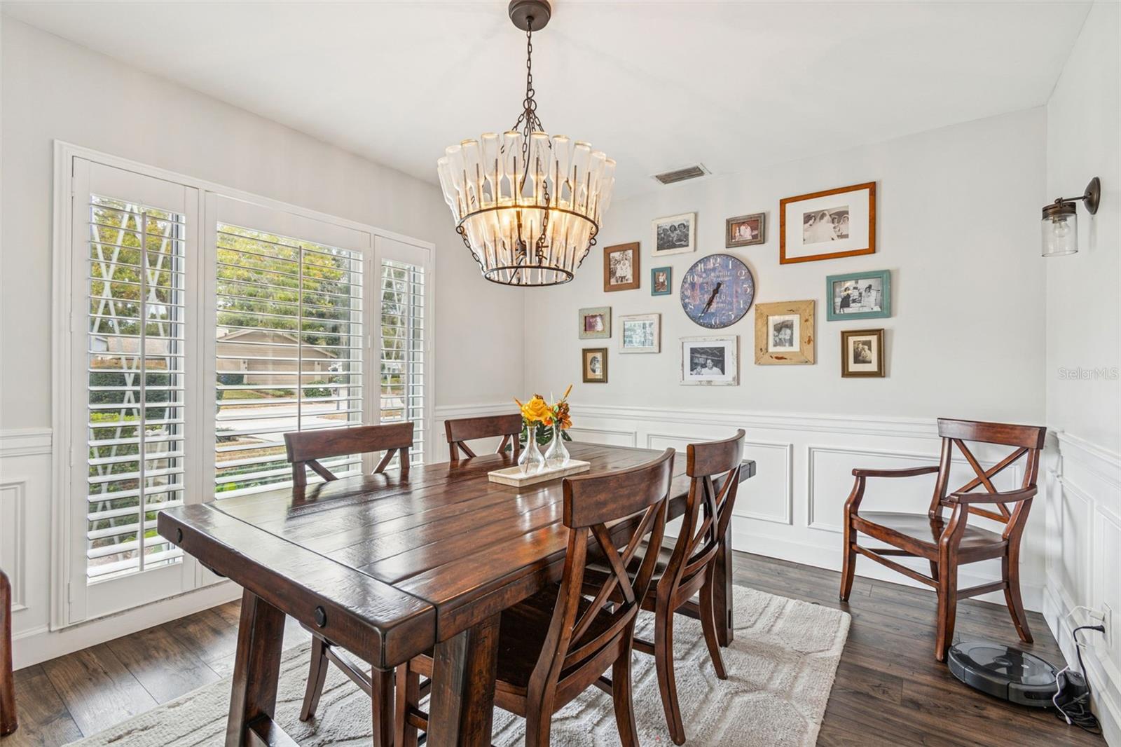 Image 6 of 71 For 11713 Phoenix Circle