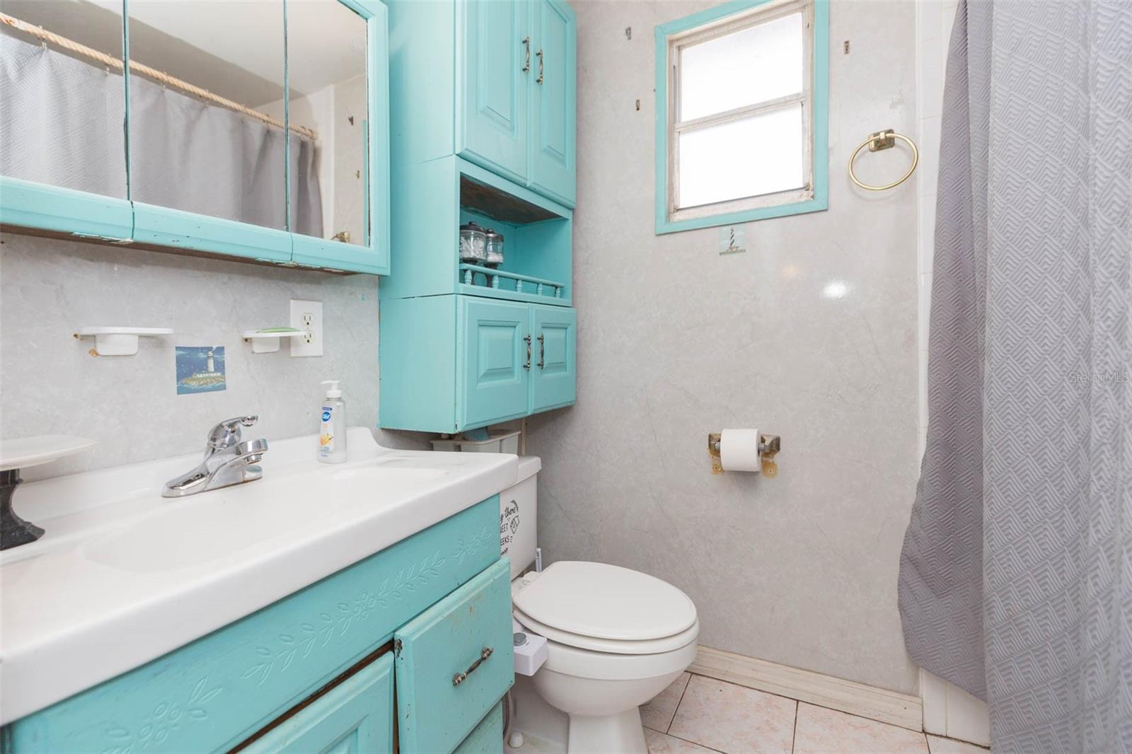 Image 26 of 48 For 4102 Fairview Heights