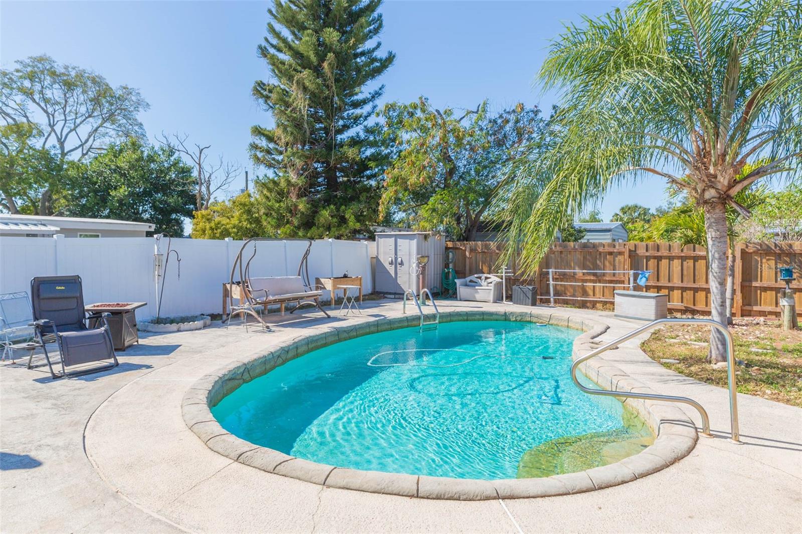 Image 31 of 48 For 4102 Fairview Heights