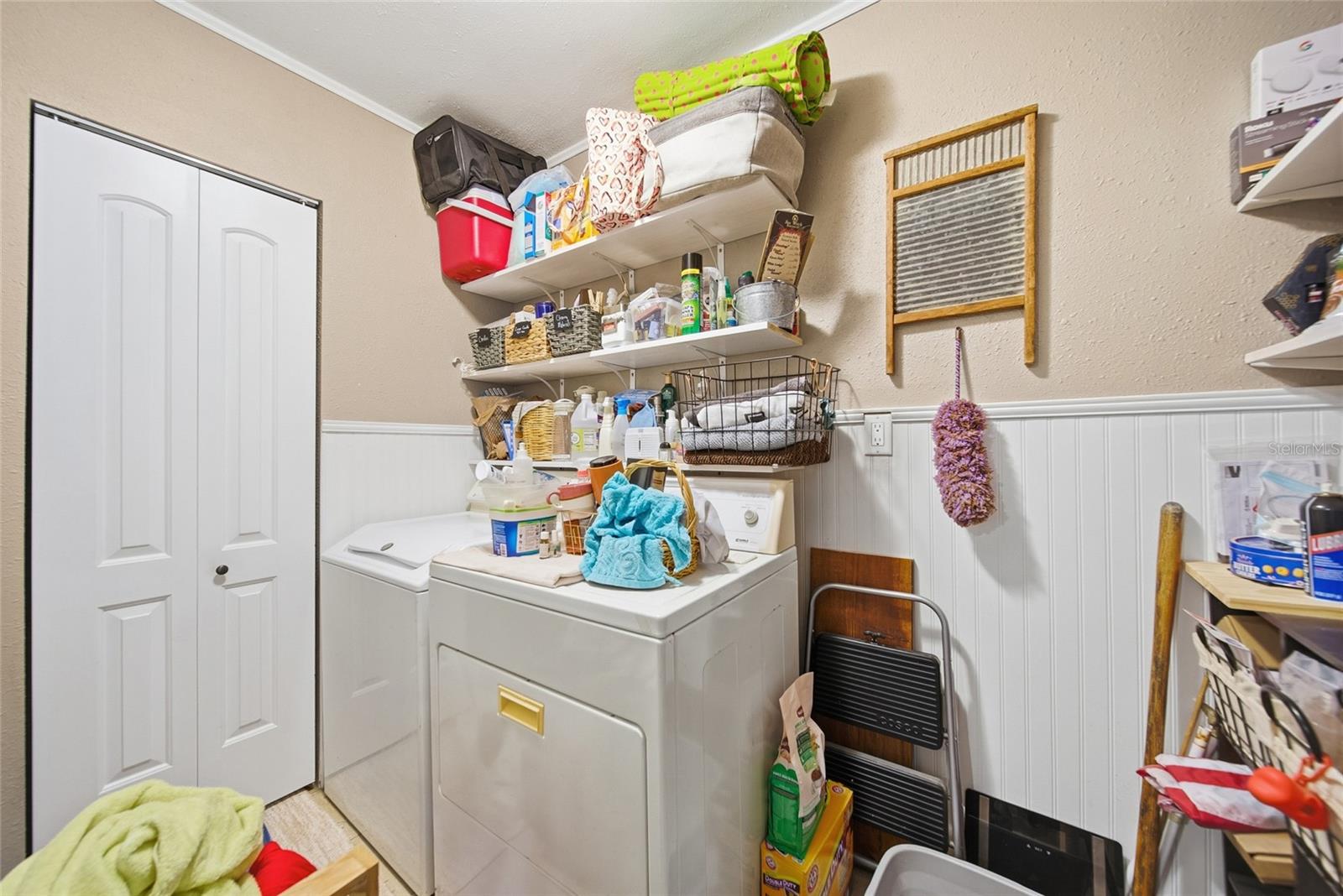 Image 12 of 19 For 2725 Glenview Drive