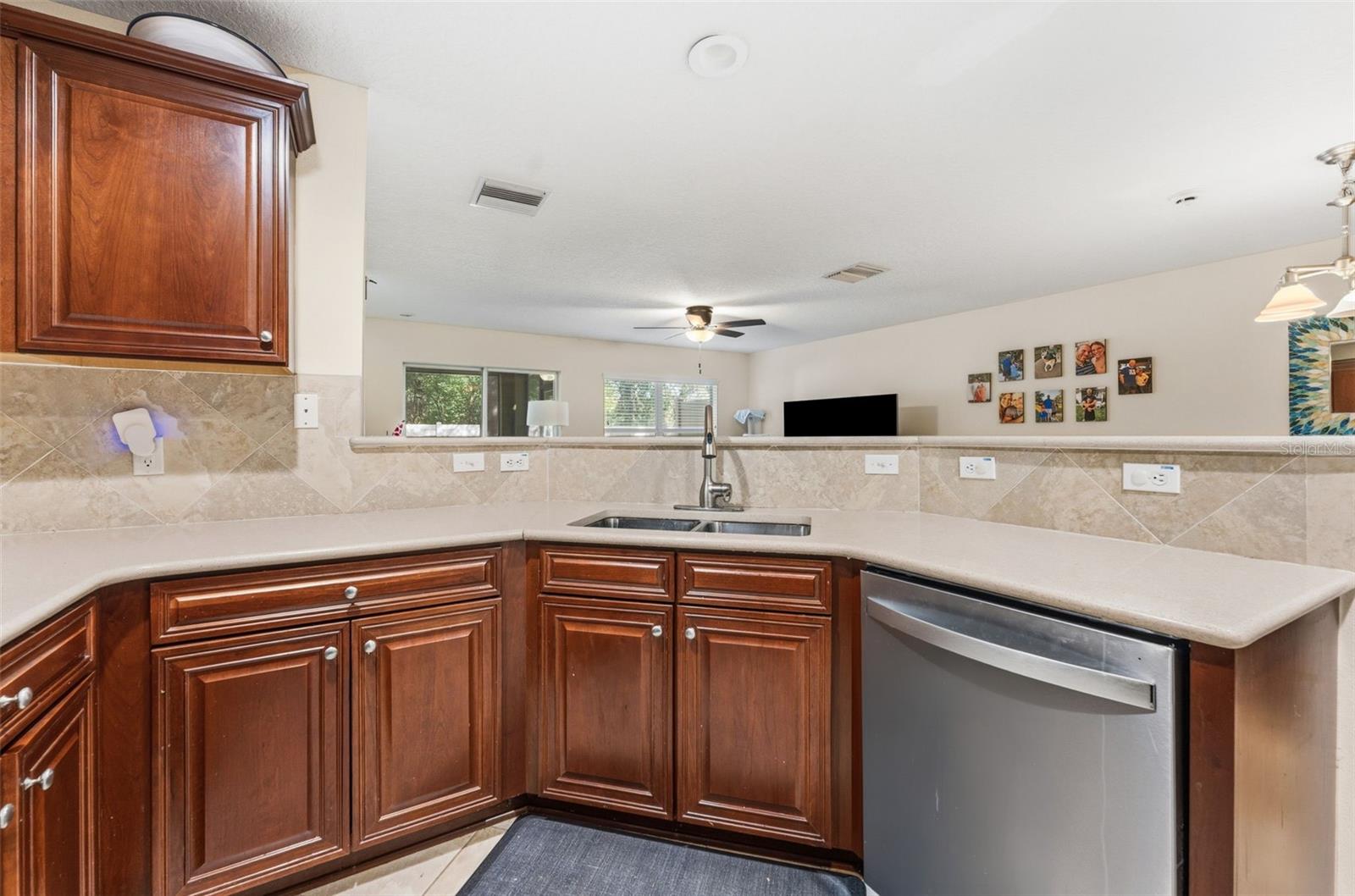 Image 11 of 41 For 11646 Mango Ridge Boulevard