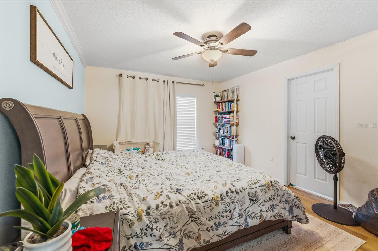 Image 20 of 41 For 11646 Mango Ridge Boulevard