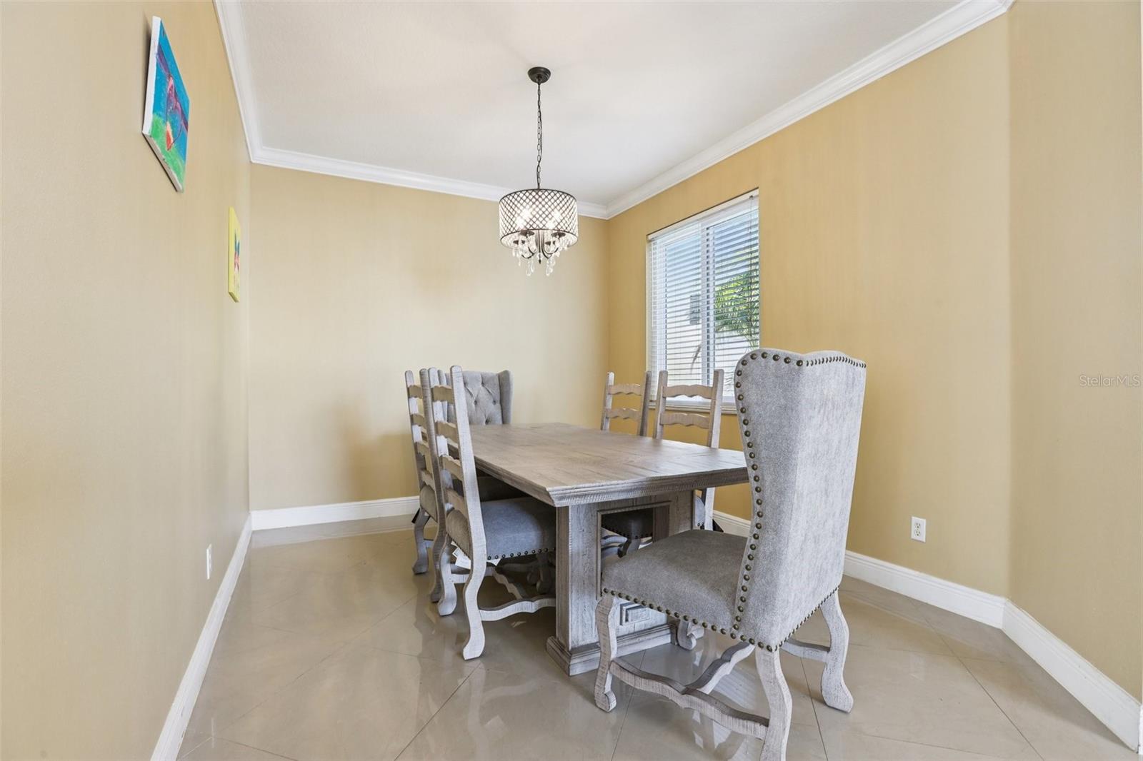 Image 5 of 34 For 20613 Whitewood Way