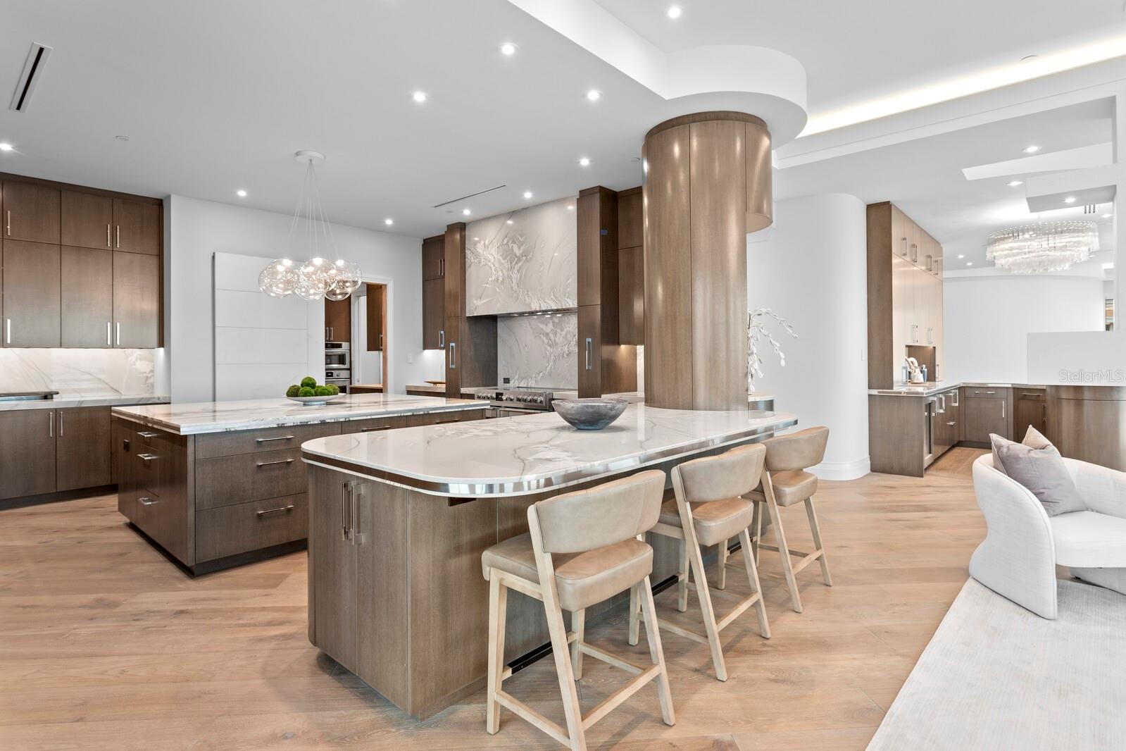 Image 13 of 45 For 555 5th Avenue Ne Ph1