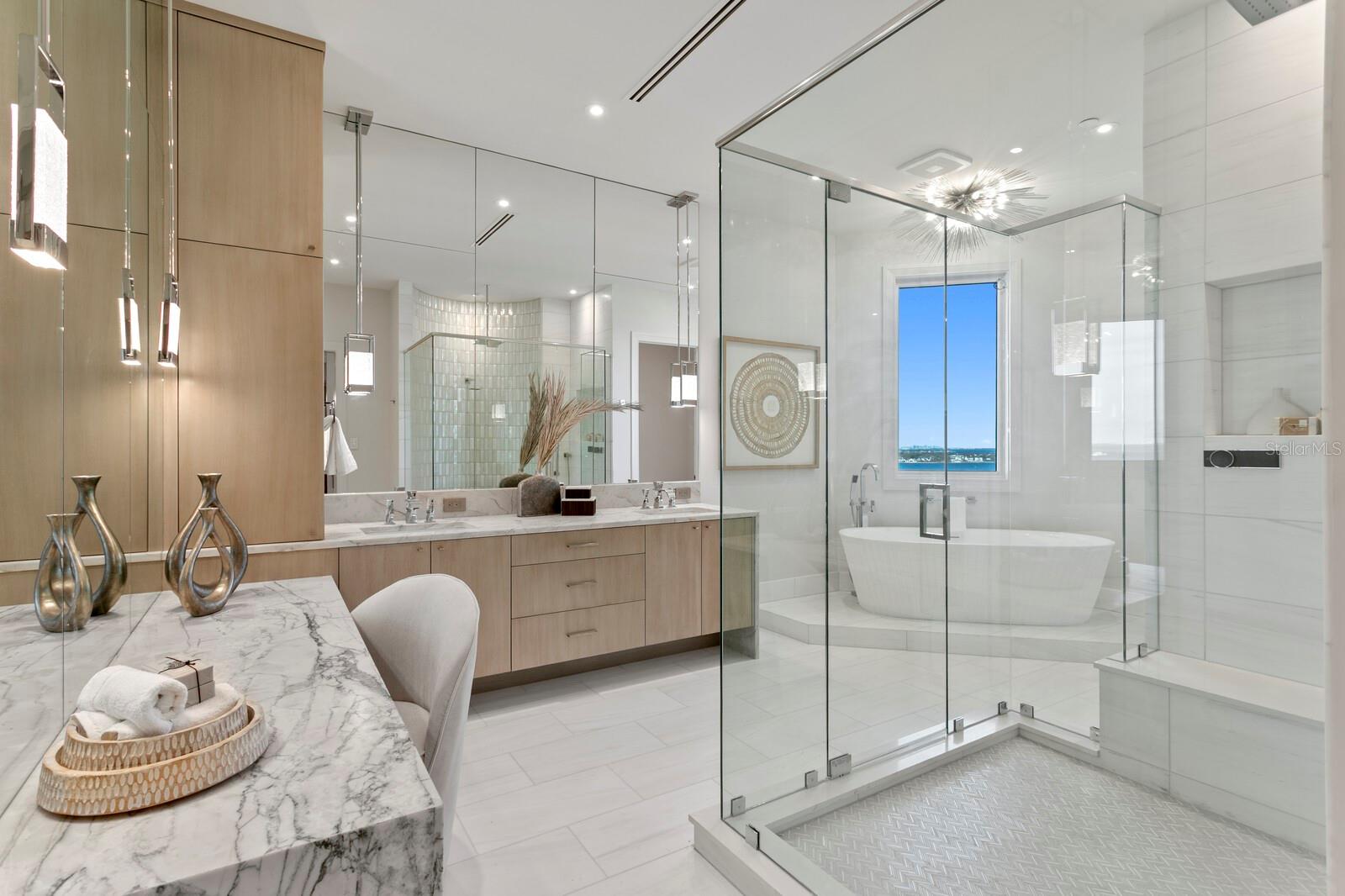 Image 22 of 45 For 555 5th Avenue Ne Ph1