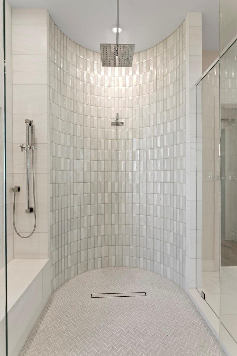 Image 25 of 45 For 555 5th Avenue Ne Ph1