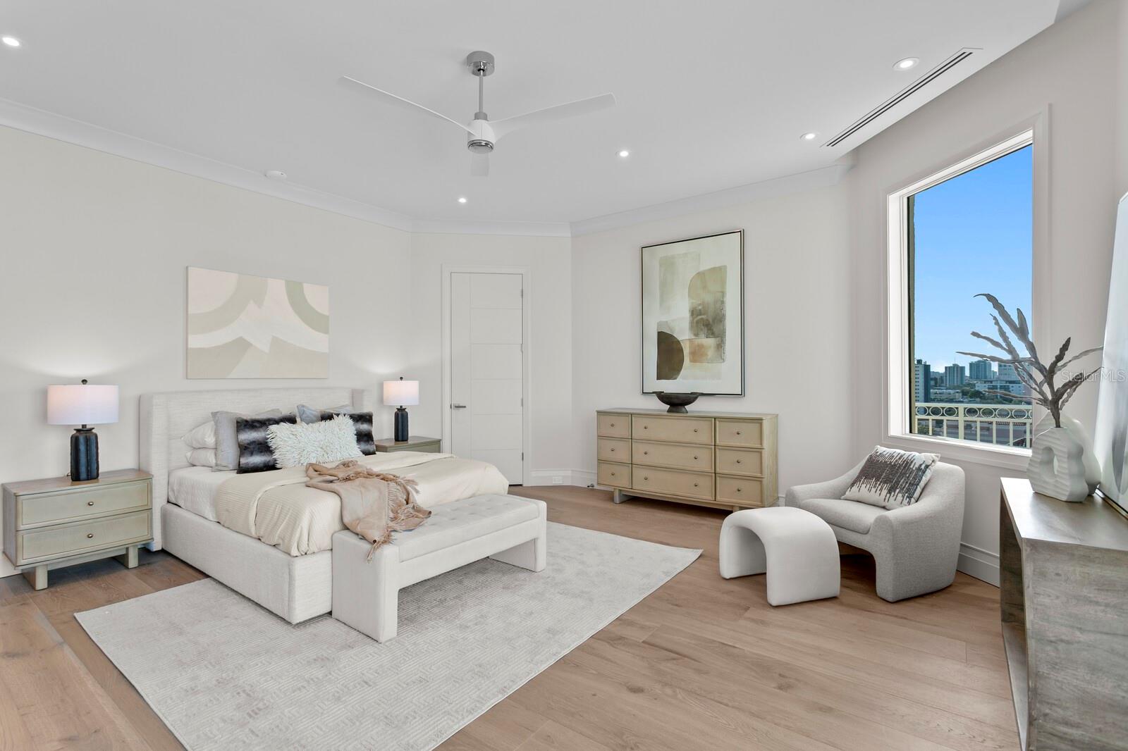 Image 32 of 45 For 555 5th Avenue Ne Ph1