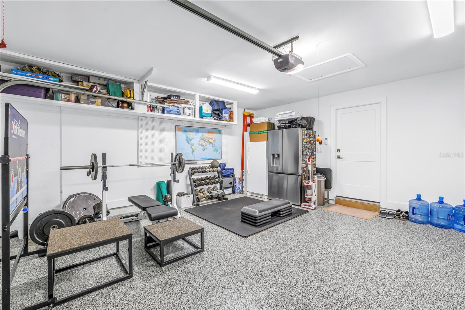 Image 32 of 56 For 5166 Horseshoe Place Ne