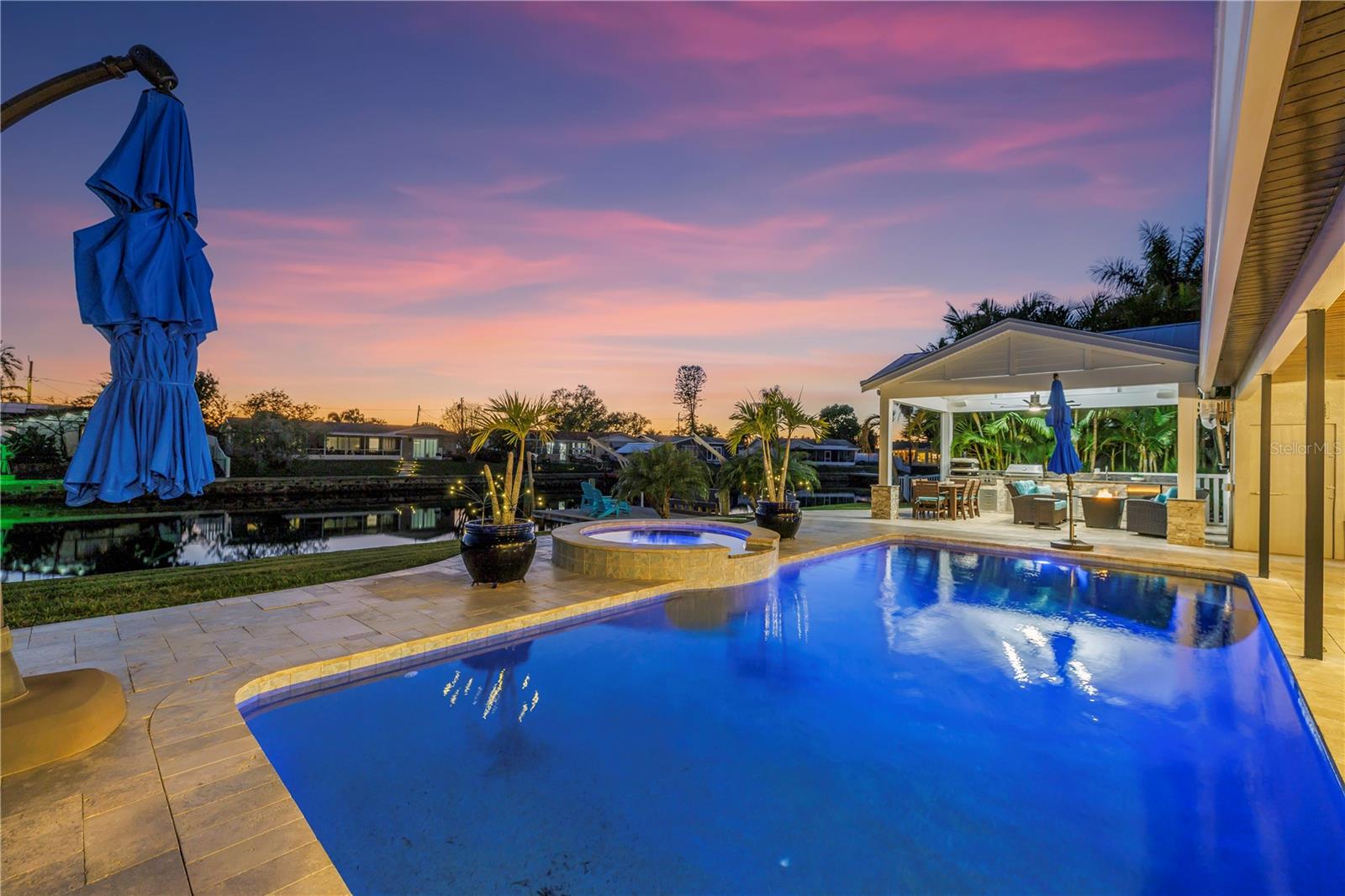 Image 49 of 56 For 5166 Horseshoe Place Ne