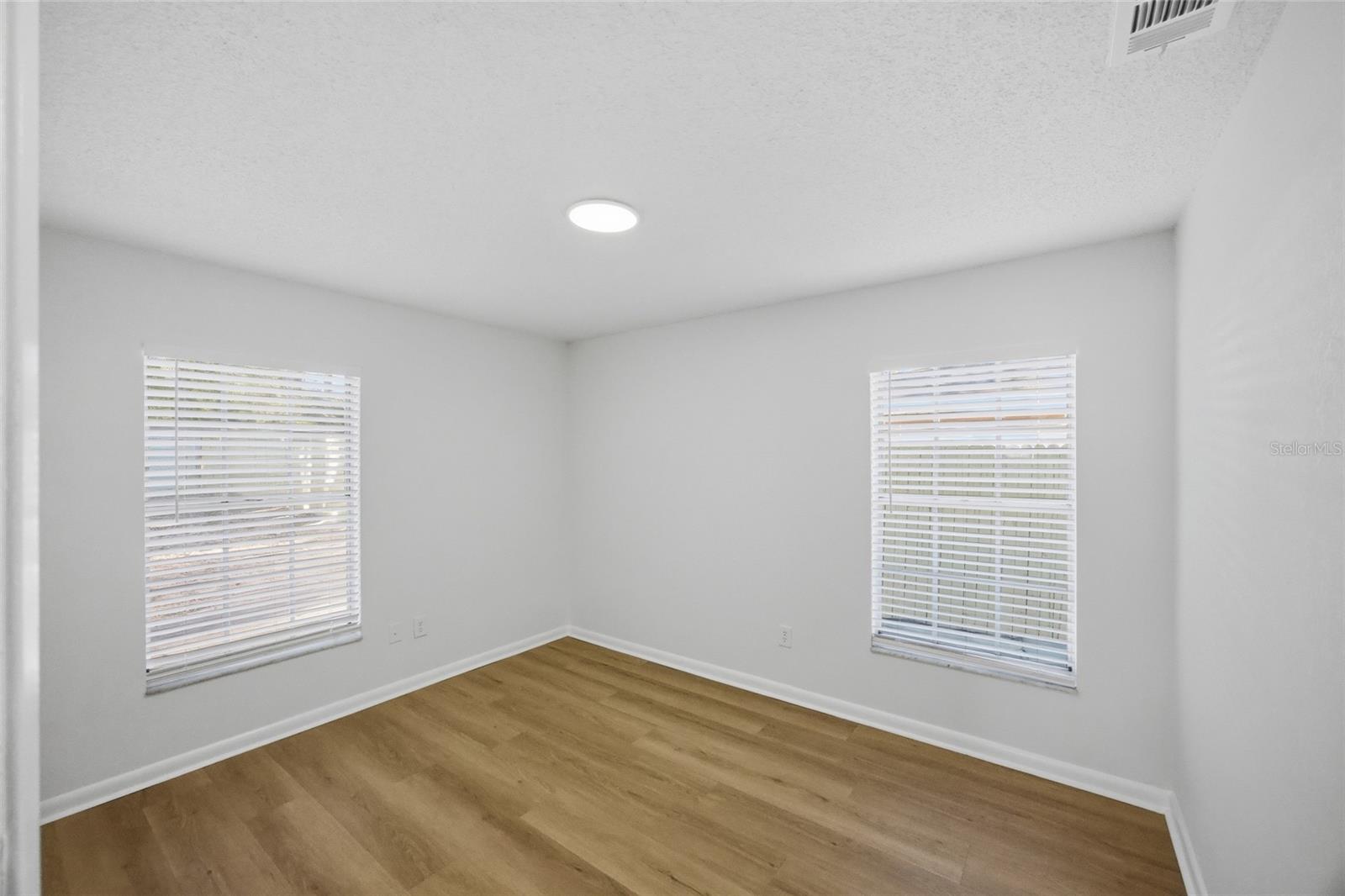 Image 15 of 31 For 1812 99th Avenue