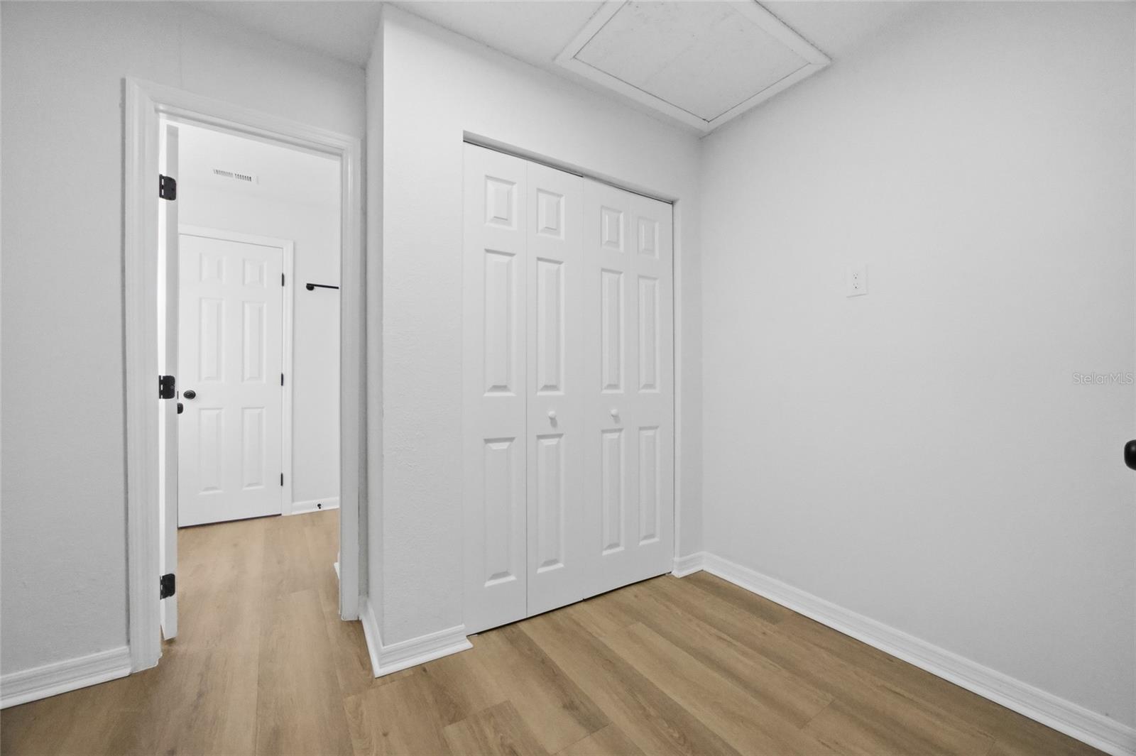 Image 22 of 31 For 1812 99th Avenue