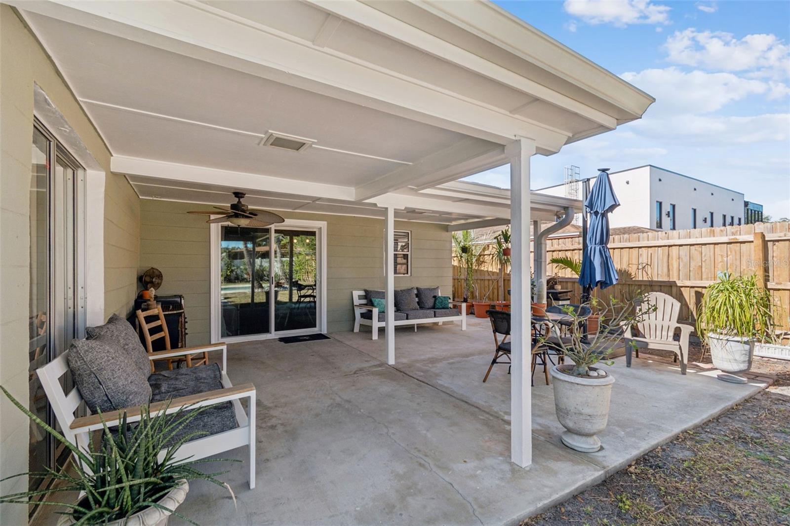 Image 16 of 41 For 805 Lincoln Avenue