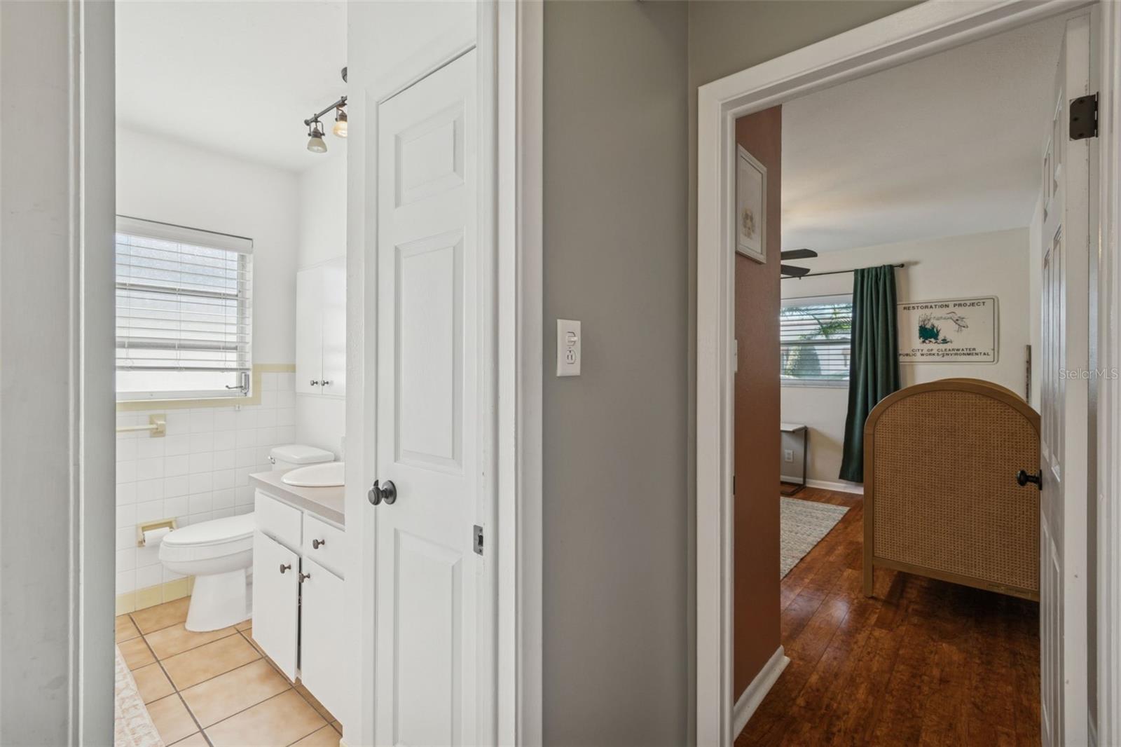 Image 27 of 41 For 805 Lincoln Avenue