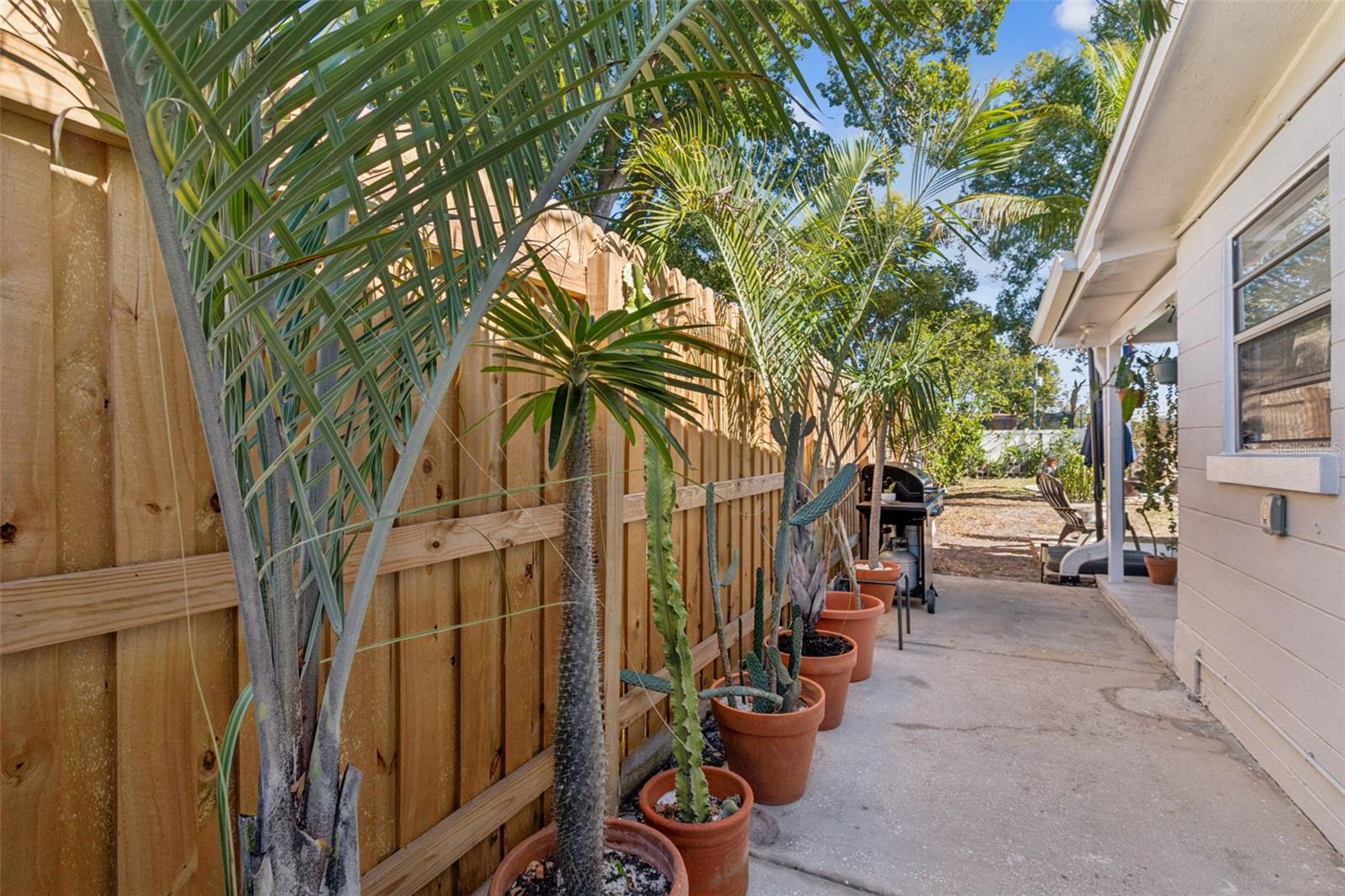 Image 37 of 41 For 805 Lincoln Avenue