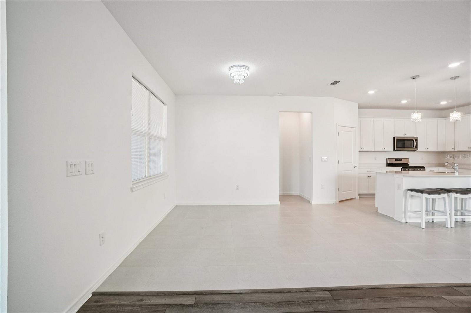 Listing photo id 8 for 14180 Samoa Hill Court