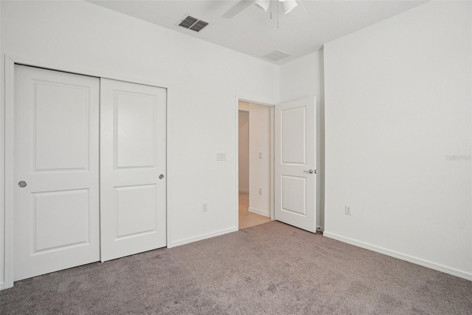 Listing photo id 22 for 14180 Samoa Hill Court