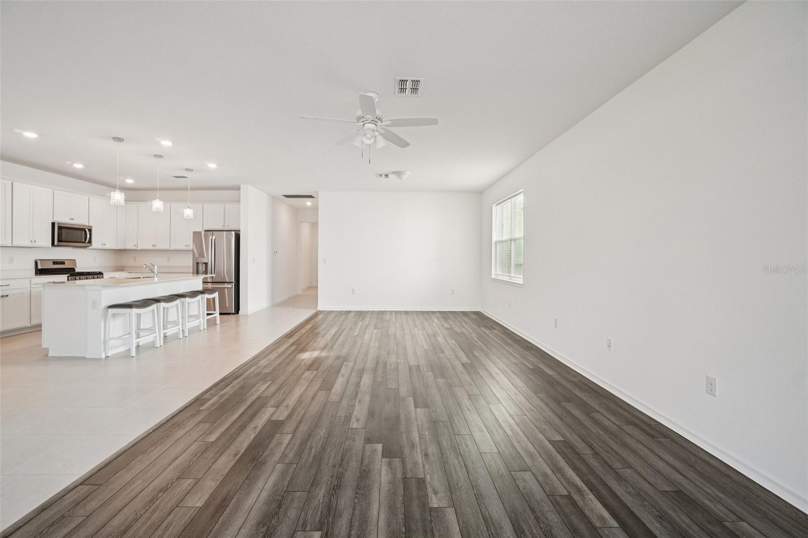 Listing photo id 6 for 14180 Samoa Hill Court