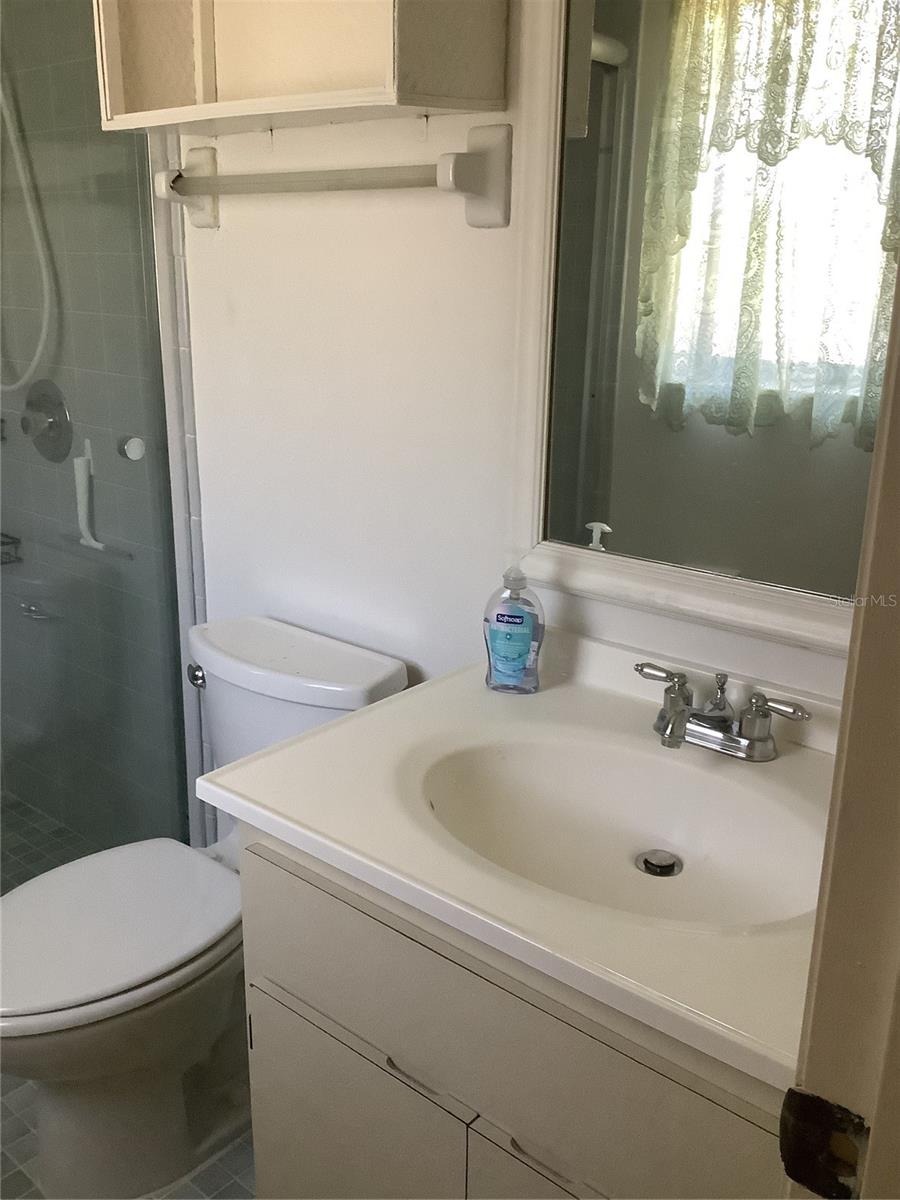 Image 28 of 36 For 7170 Lexington Circle