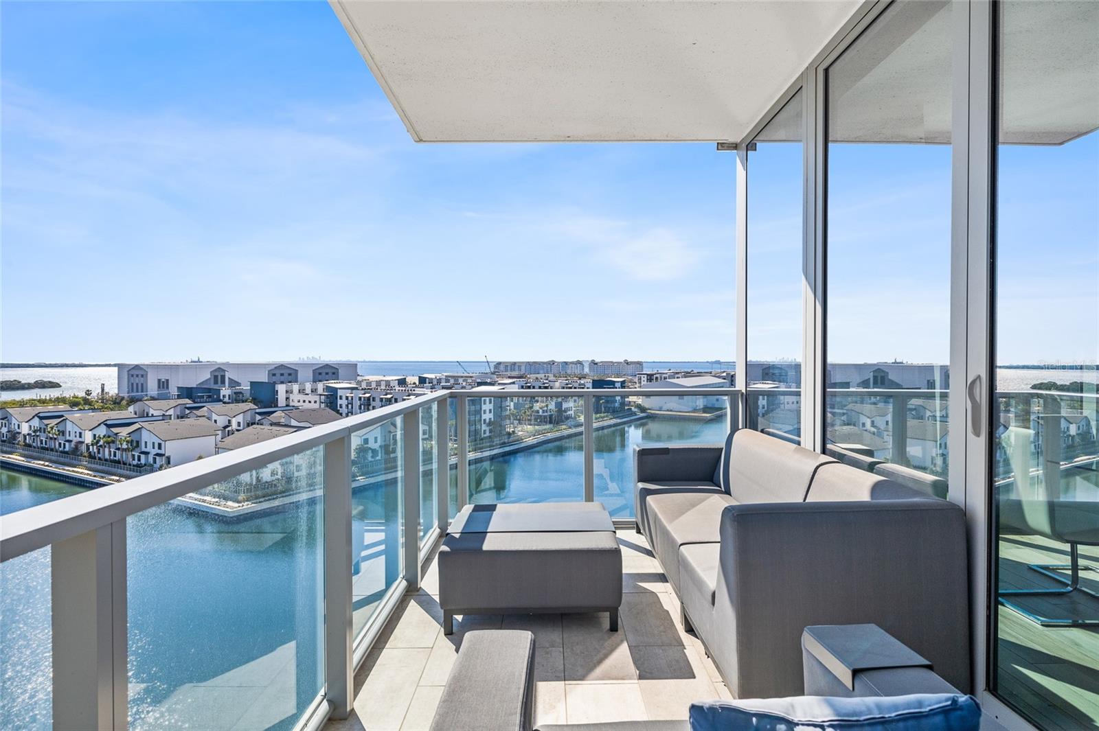 Image 21 of 85 For 5120 Marina Way 8804