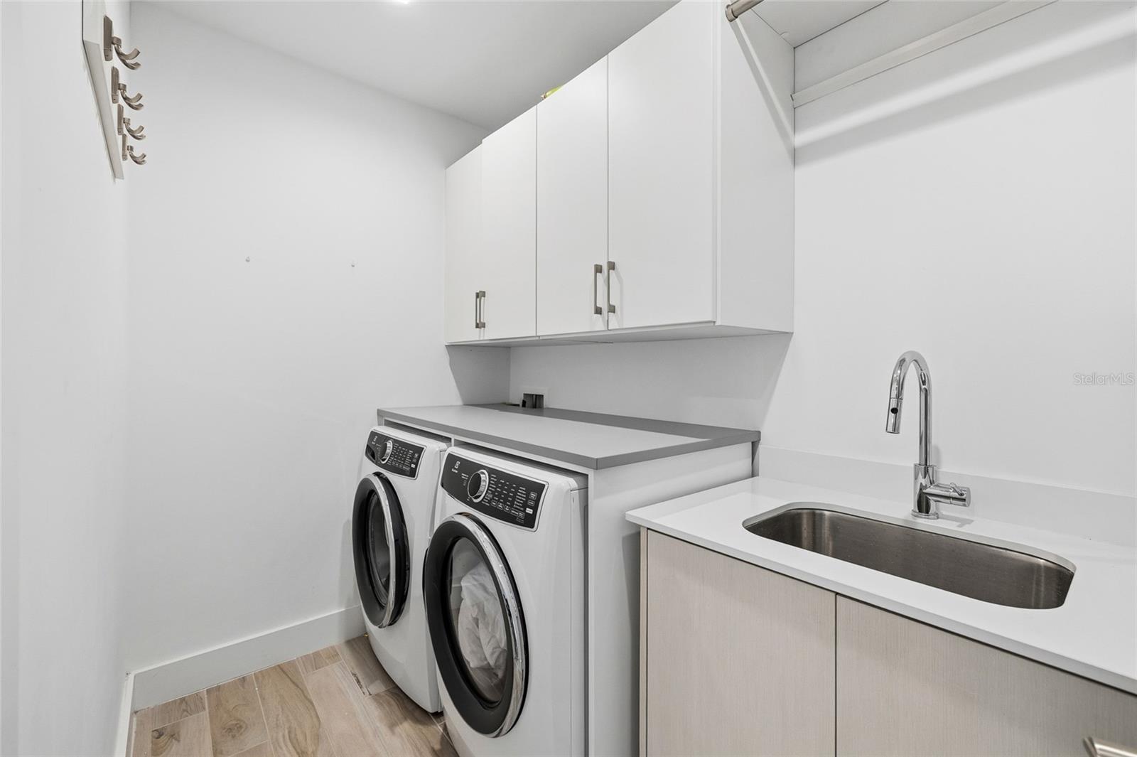 Image 58 of 85 For 5120 Marina Way 8804