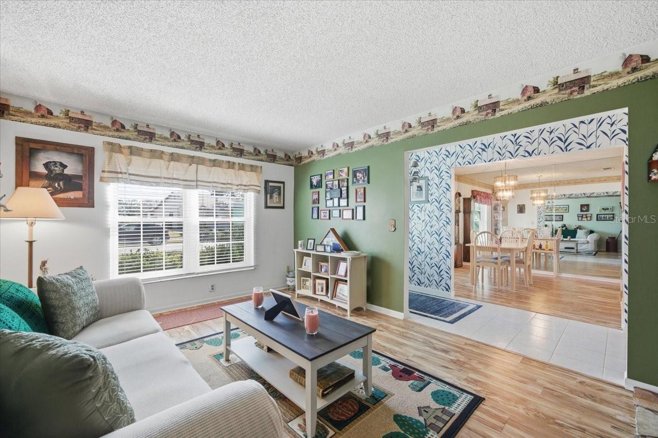 Image 10 of 48 For 4703 Roseberry Lane