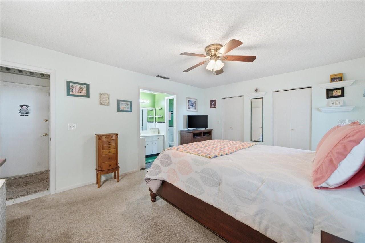 Image 25 of 48 For 4703 Roseberry Lane