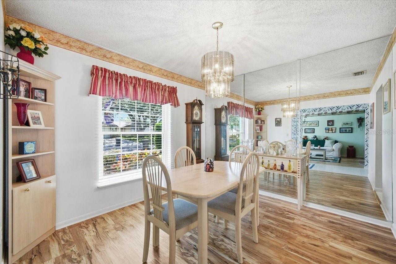 Image 28 of 48 For 4703 Roseberry Lane