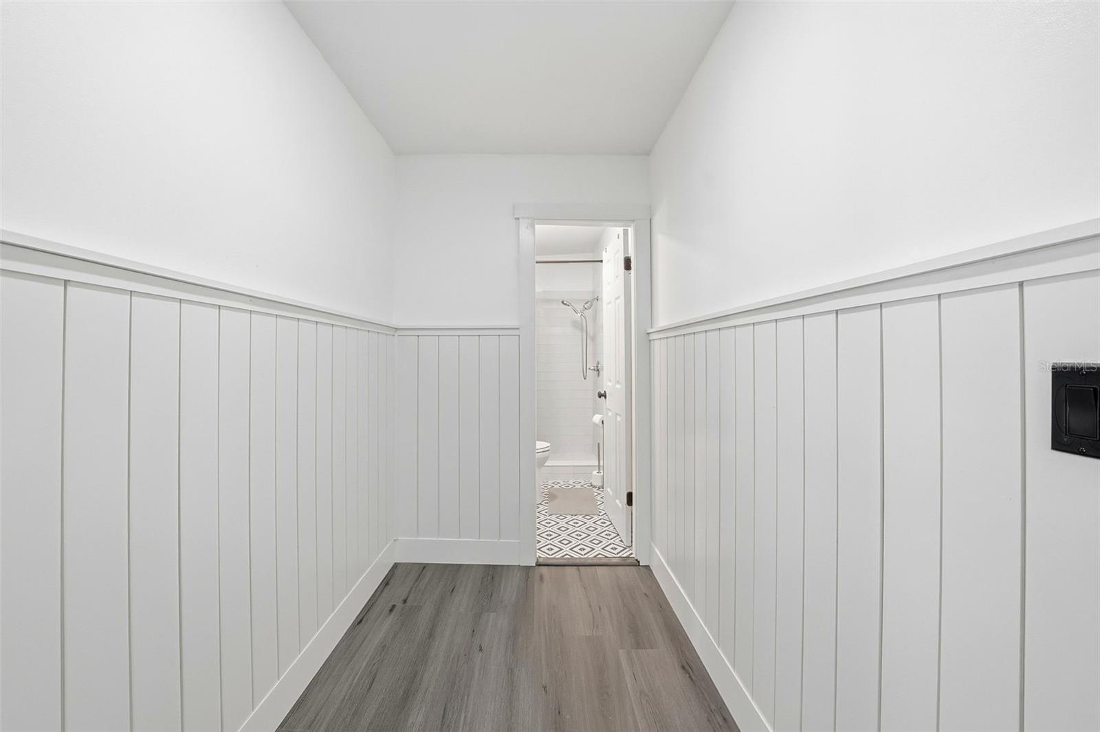 Image 22 of 28 For 1024 19th Avenue