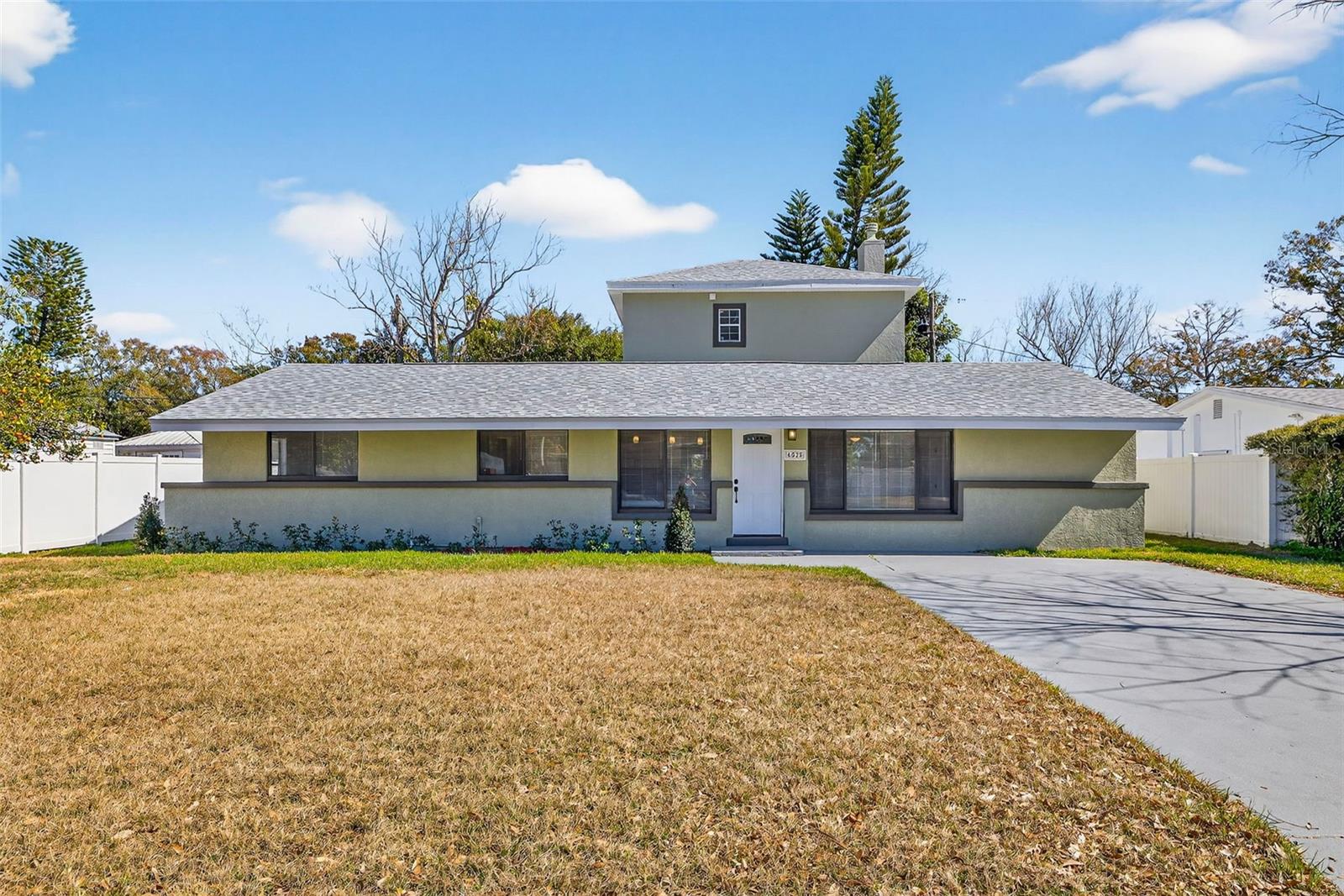 Image 3 of 39 For 6525 15th Street N