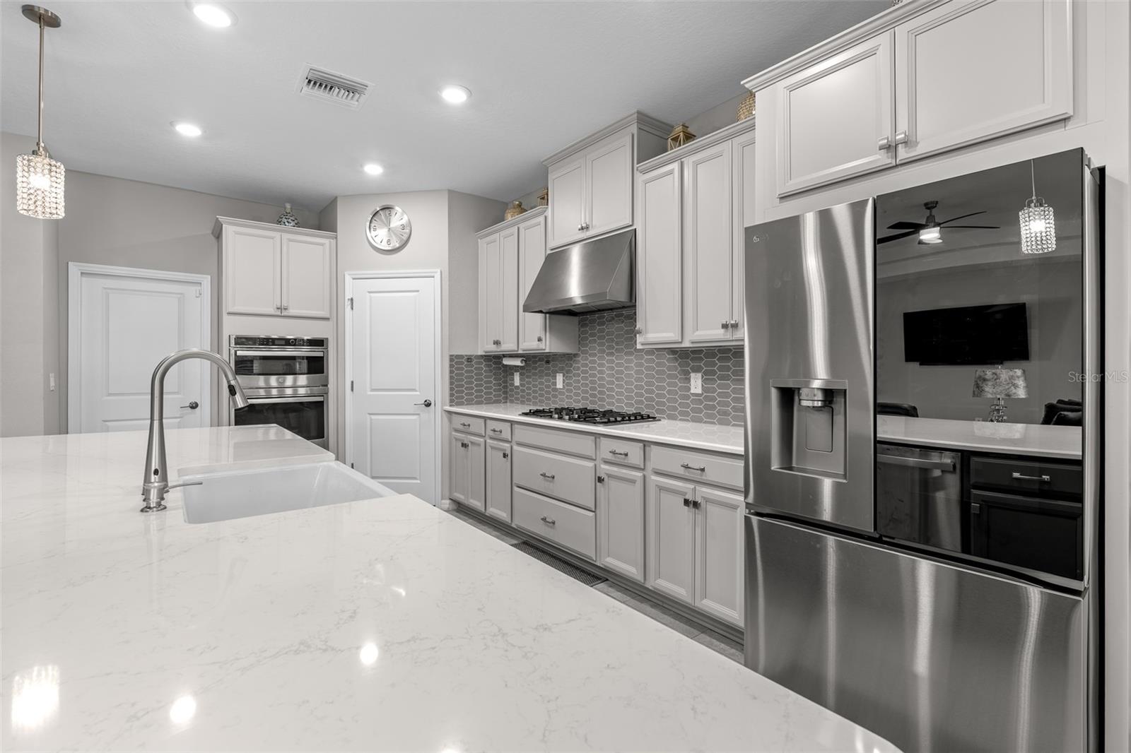 Image 13 of 81 For 2512 High Tides Way