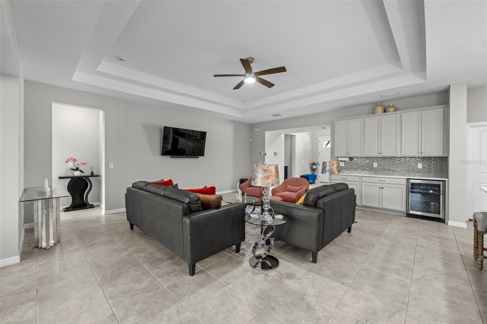 Image 18 of 81 For 2512 High Tides Way